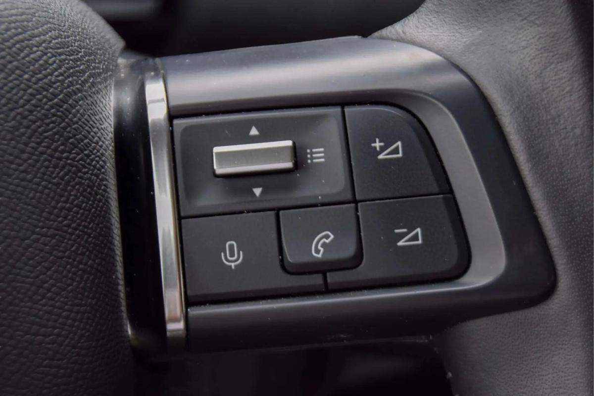 citroen-e-c4-2023-eletrico-0cc