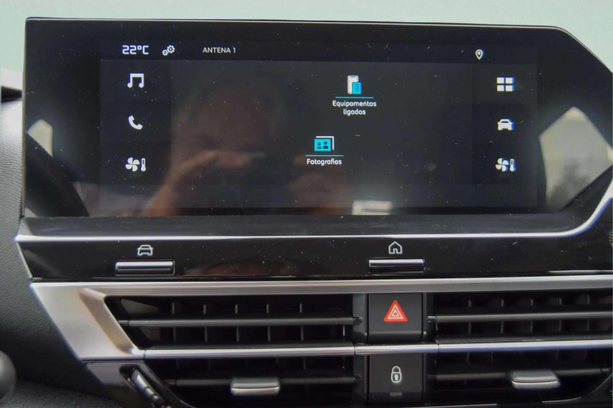 citroen-e-c4-2023-eletrico-0cc