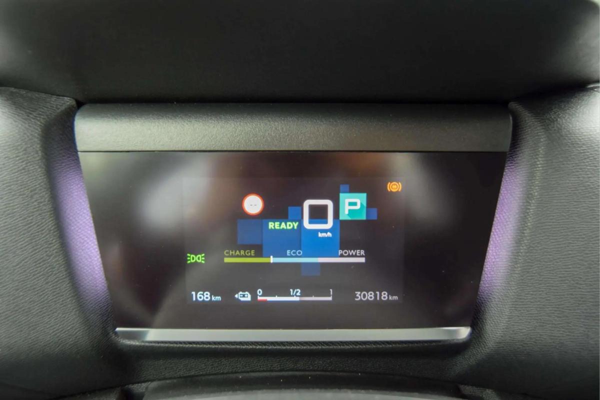 citroen-e-c4-2023-eletrico-0cc