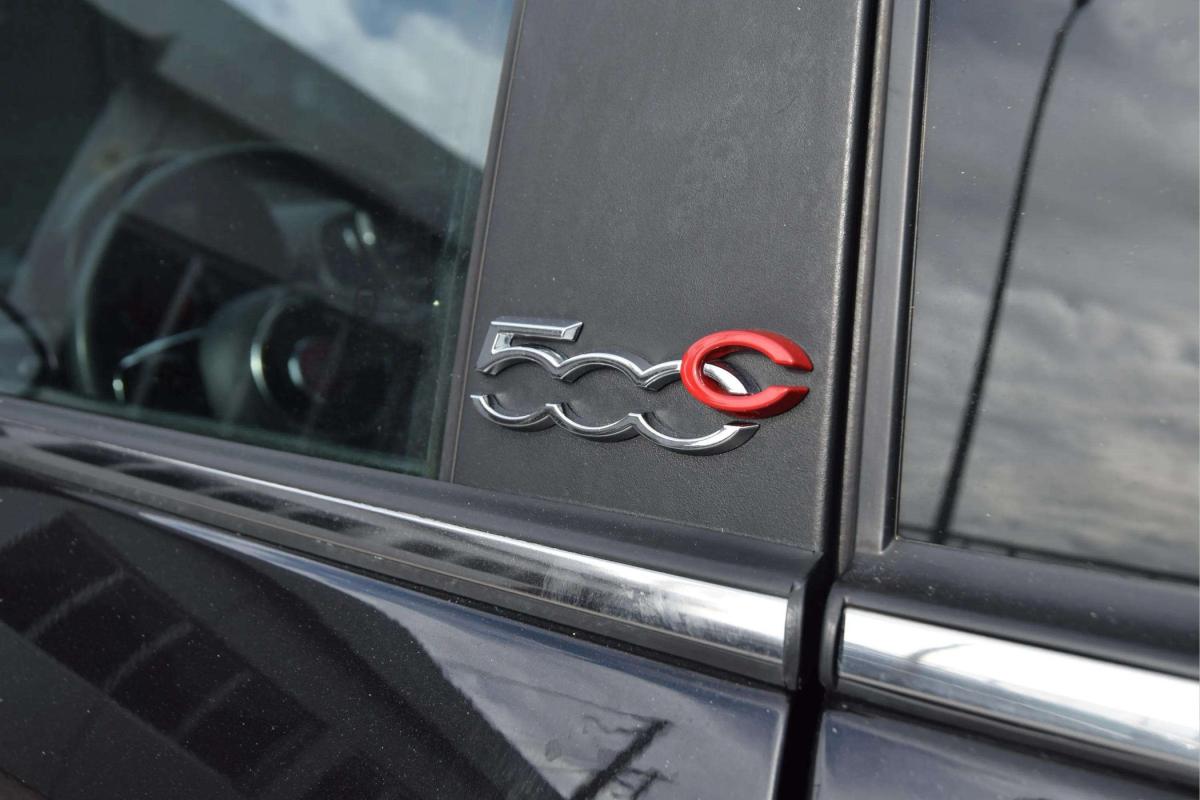 fiat-500c-2023-hibrido-a-gasolina-999cc