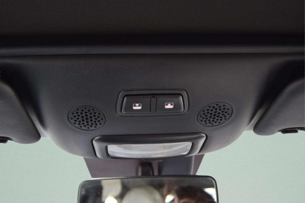 fiat-500c-2023-hibrido-a-gasolina-999cc