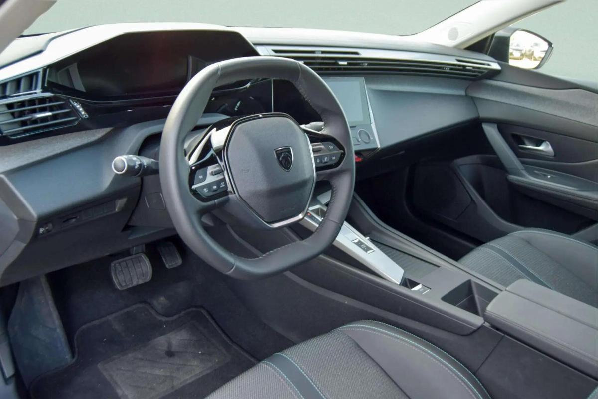 peugeot-408-2026-gasolina-1199cc