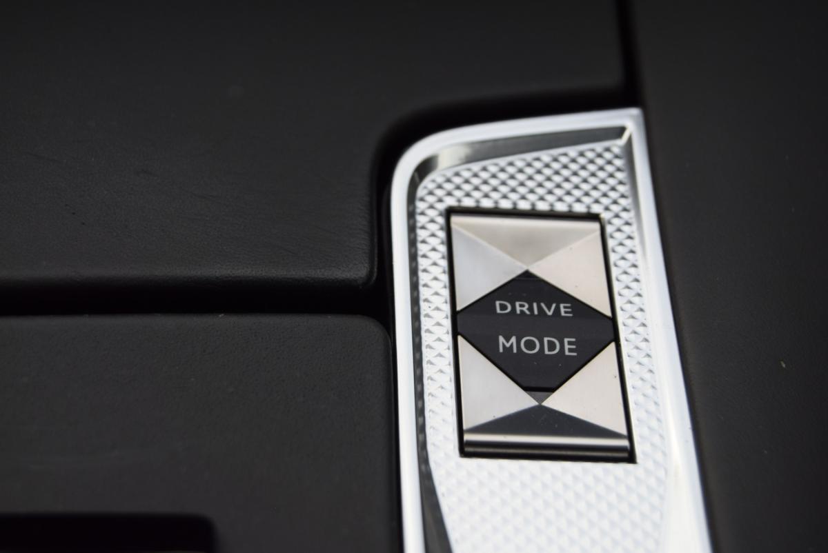 ds-ds-7-crossback-2022-hibrido-a-gasolina-1598cc