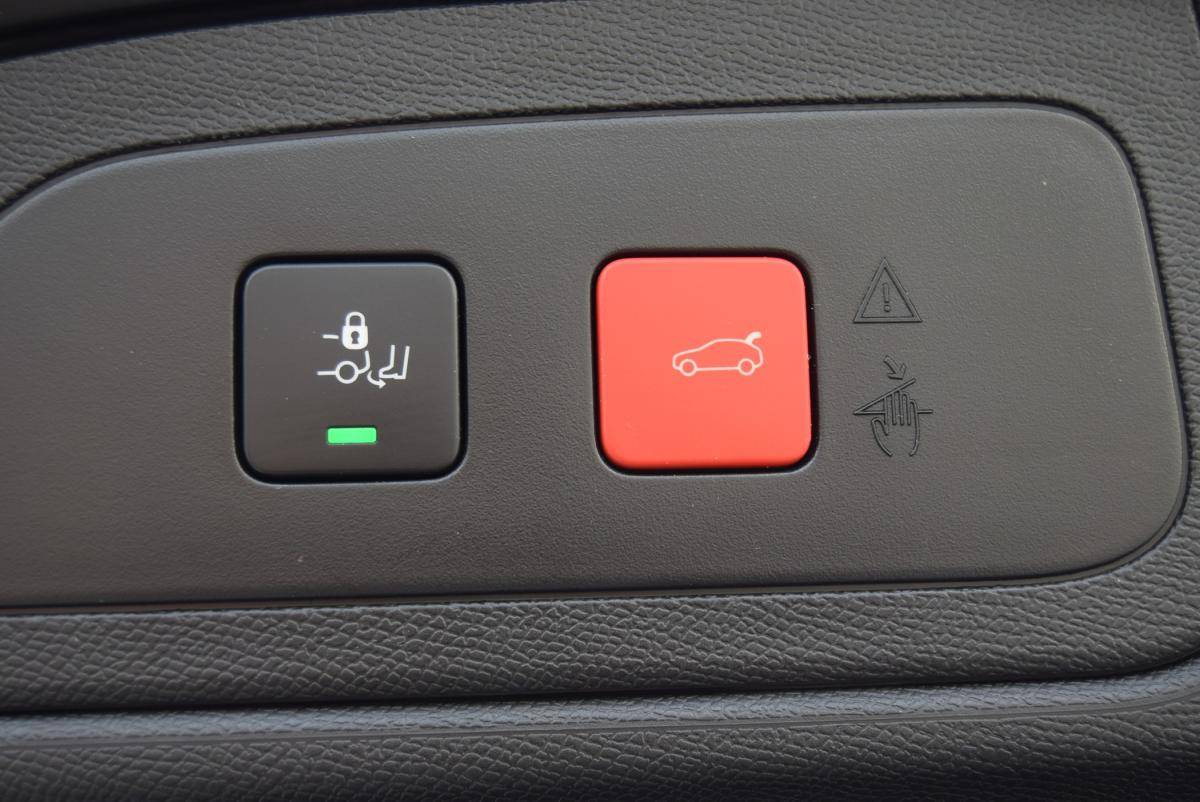 ds-ds-7-crossback-2022-hibrido-a-gasolina-1598cc