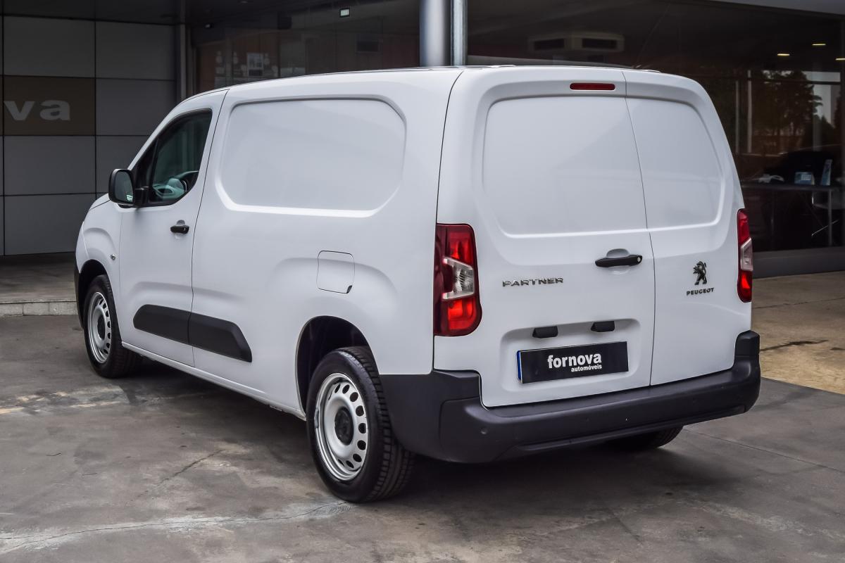 peugeot-partner-2023-diesel-1499cc