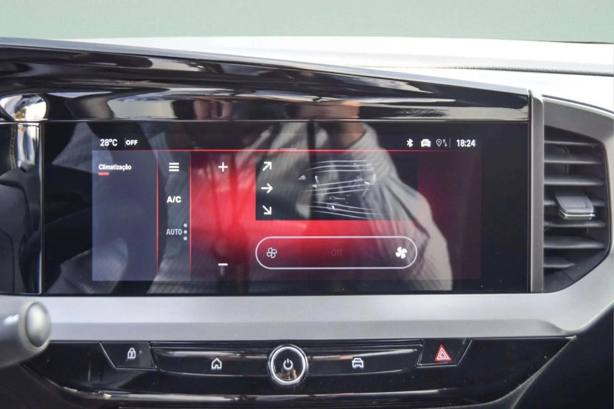 opel-mokka-2025-hibrido-a-gasolina-1199cc