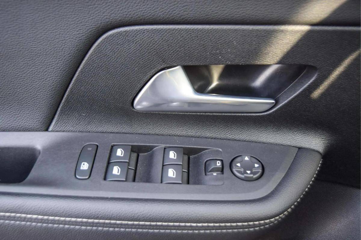 opel-mokka-2025-hibrido-a-gasolina-1199cc