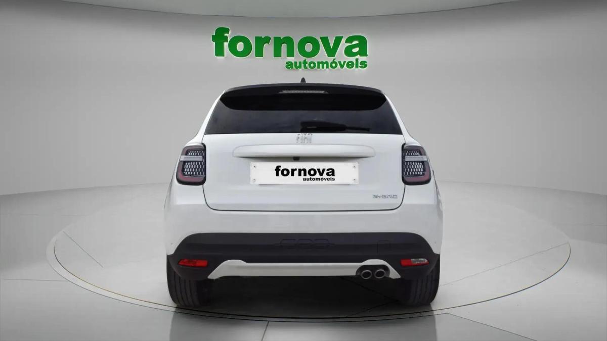 fiat-600-2024-hibrido-a-gasolina-1199cc