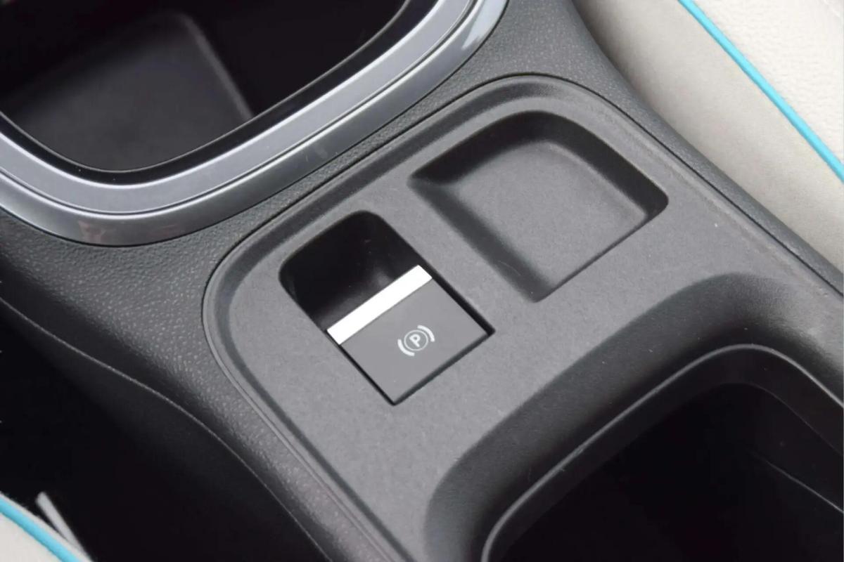 fiat-600-2024-hibrido-a-gasolina-1199cc