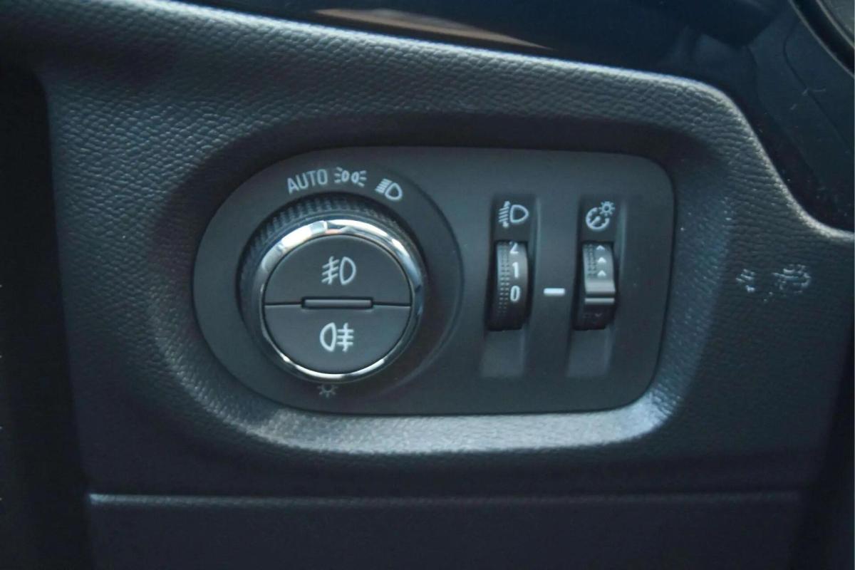 opel-corsa-e-2024-eletrico-0cc