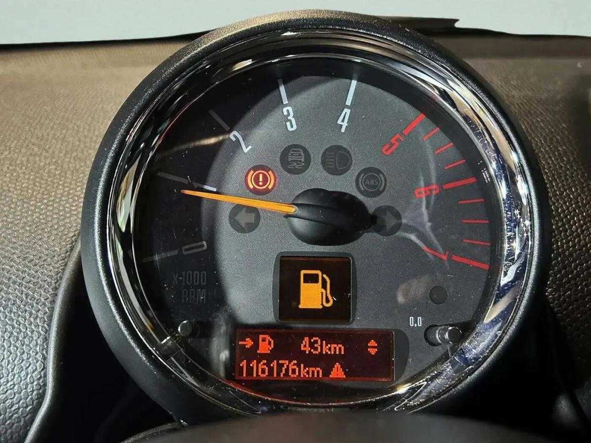 mini-countryman-2015-diesel-1995cc