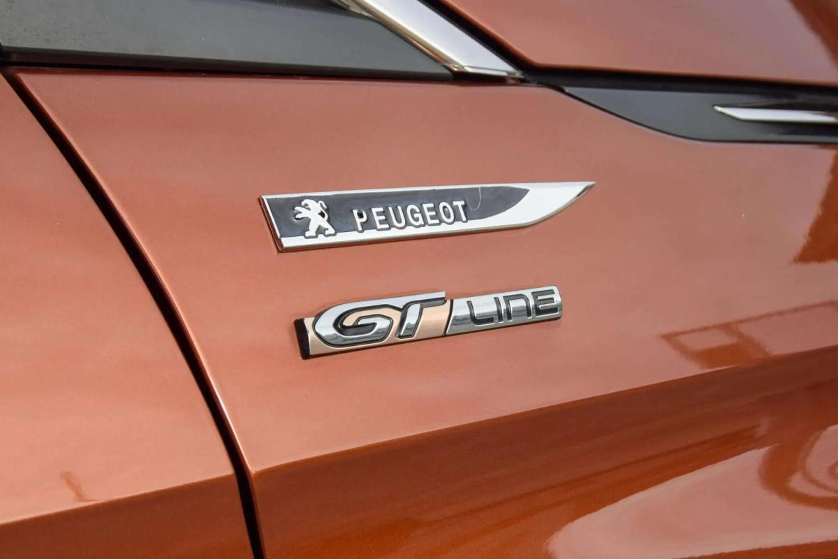 peugeot-3008-2019-diesel-1499cc