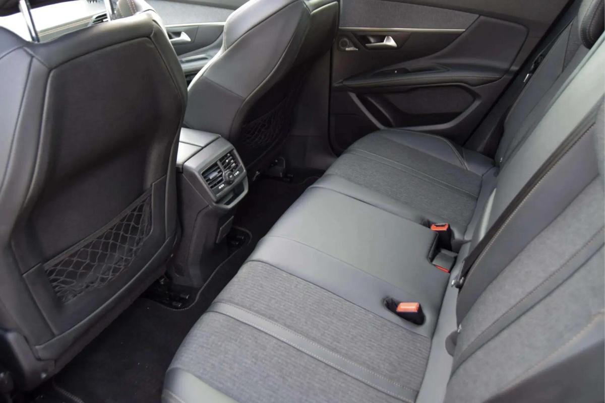 peugeot-3008-2019-diesel-1499cc