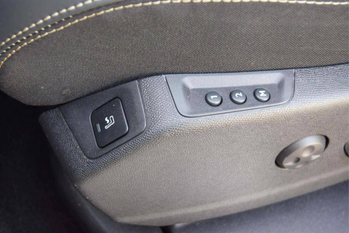 peugeot-3008-2019-diesel-1499cc