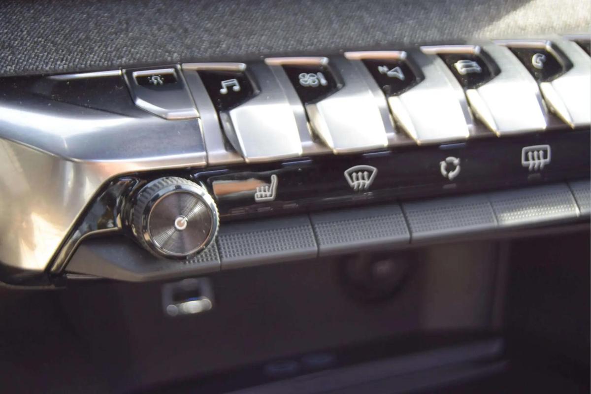 peugeot-3008-2019-diesel-1499cc