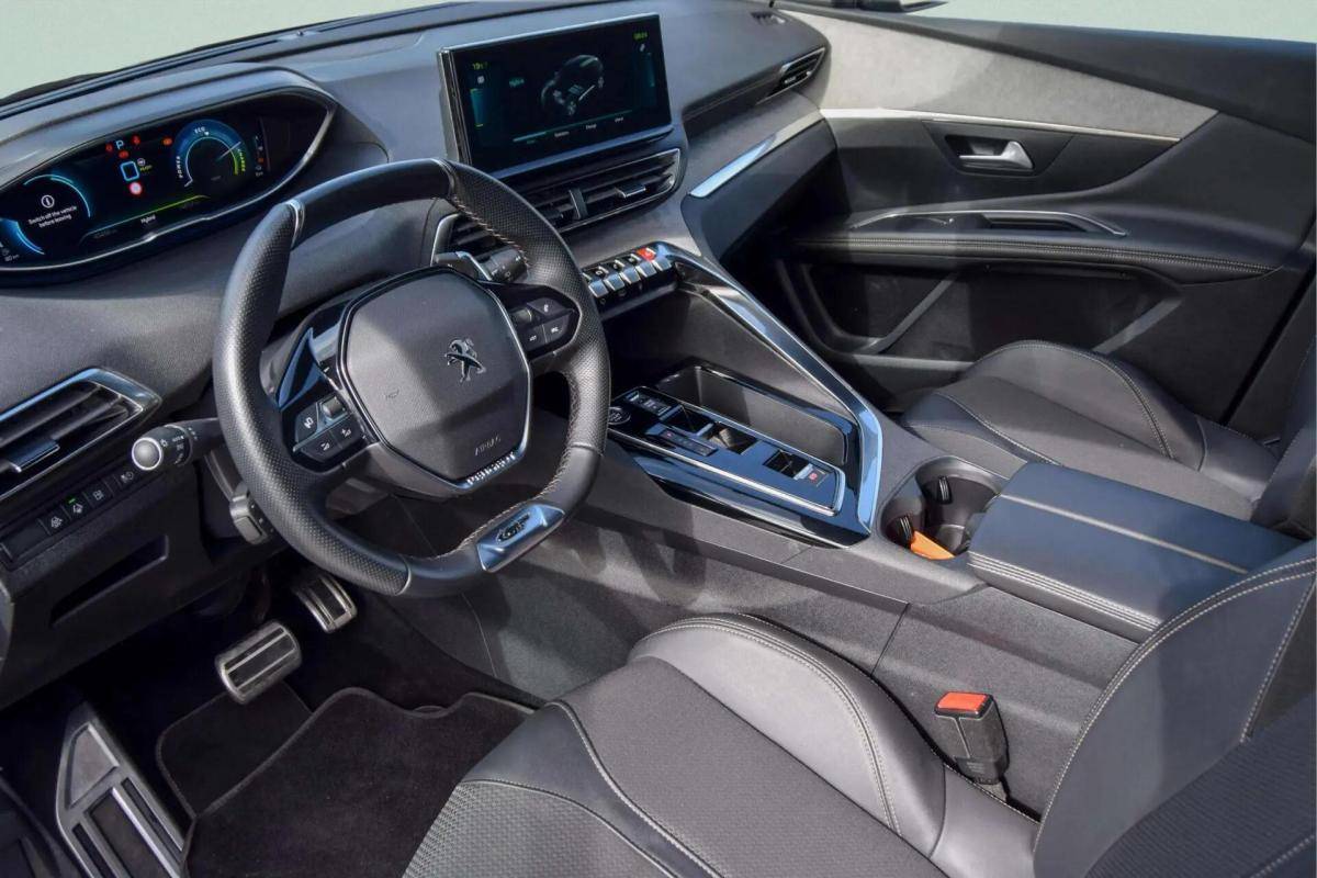 peugeot-3008-2023-hibrido-a-gasolina-1598cc