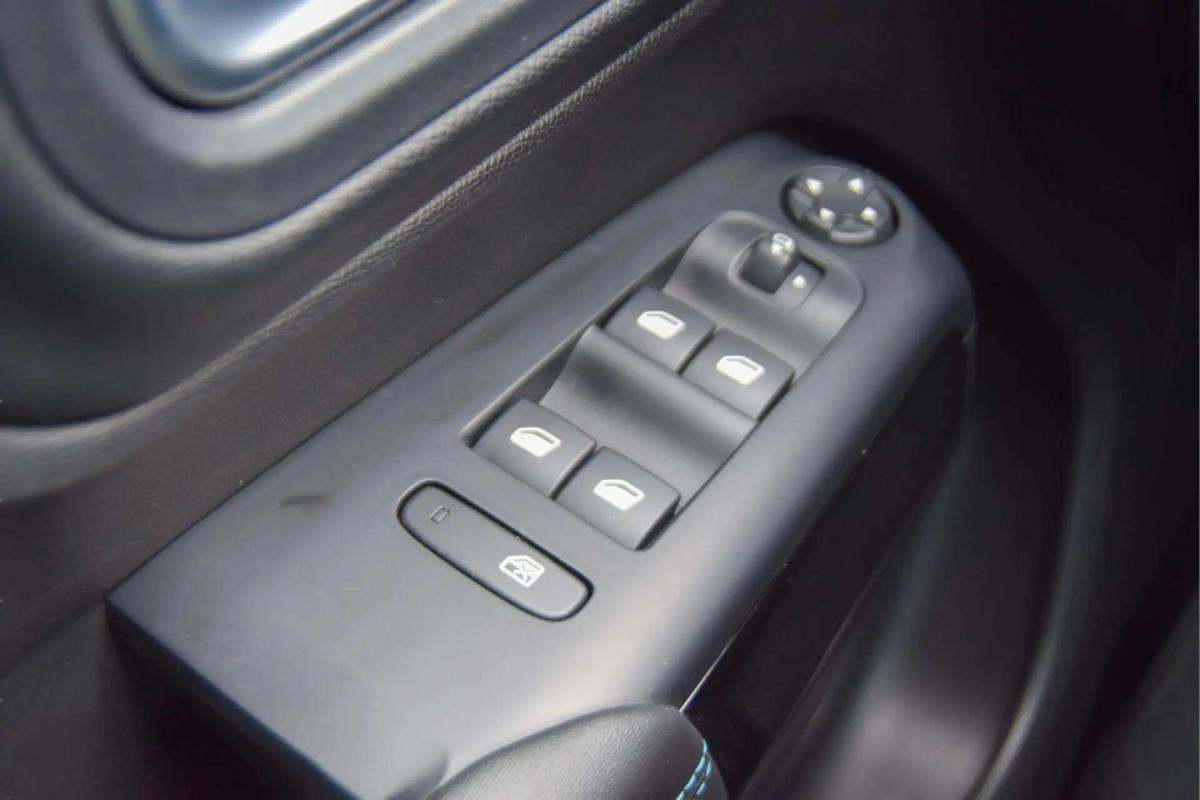 citroen-c5-aircross-2023-gasolina-1199cc