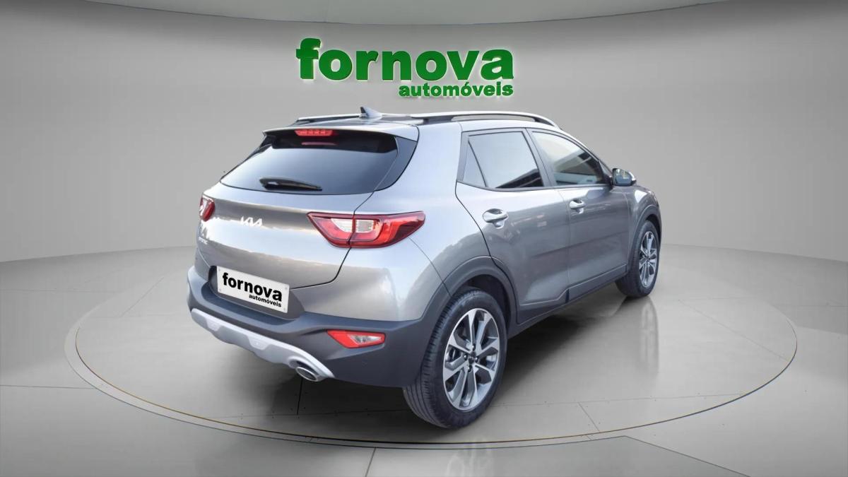 kia-stonic-2025-gasolina-998cc
