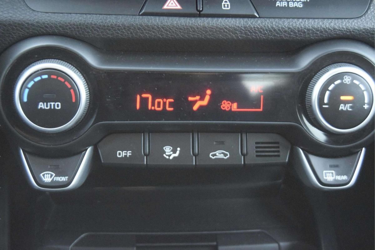 kia-stonic-2025-gasolina-998cc