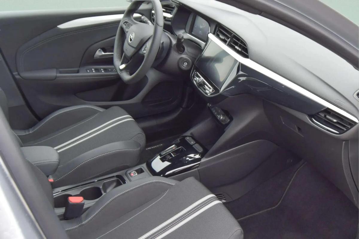 opel-corsa-2025-hibrido-a-gasolina-1199cc