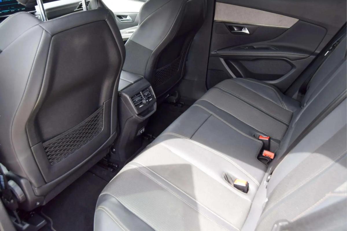 peugeot-3008-2023-hibrido-a-gasolina-1598cc