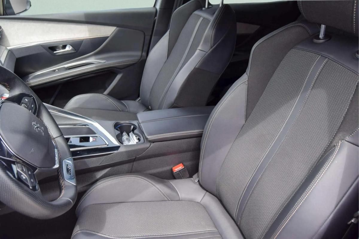peugeot-3008-2023-hibrido-a-gasolina-1598cc