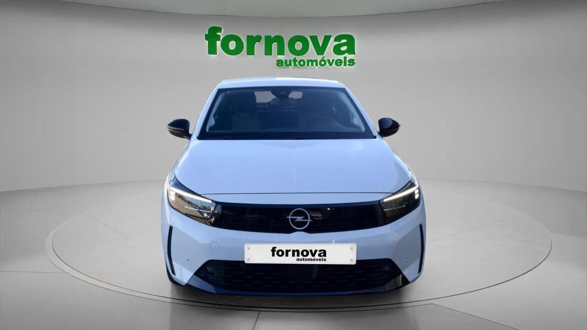 opel-corsa-2025-gasolina-1199cc