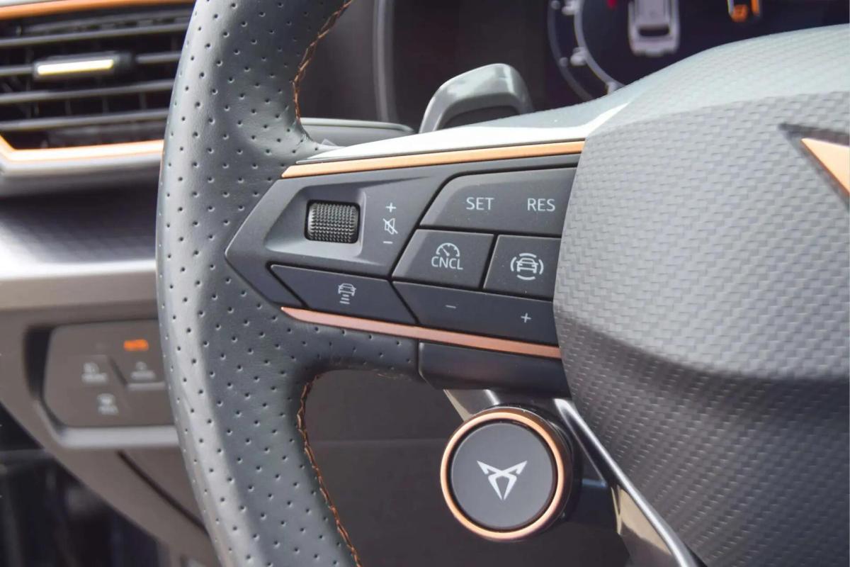 cupra-leon-sportstourer-2025-hibrido-a-gasolina-1498cc