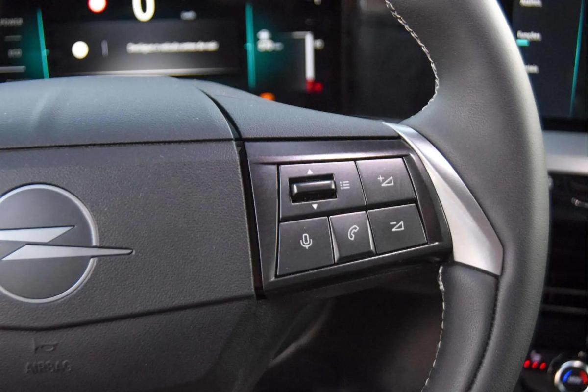 opel-mokka-2025-hibrido-a-gasolina-1199cc
