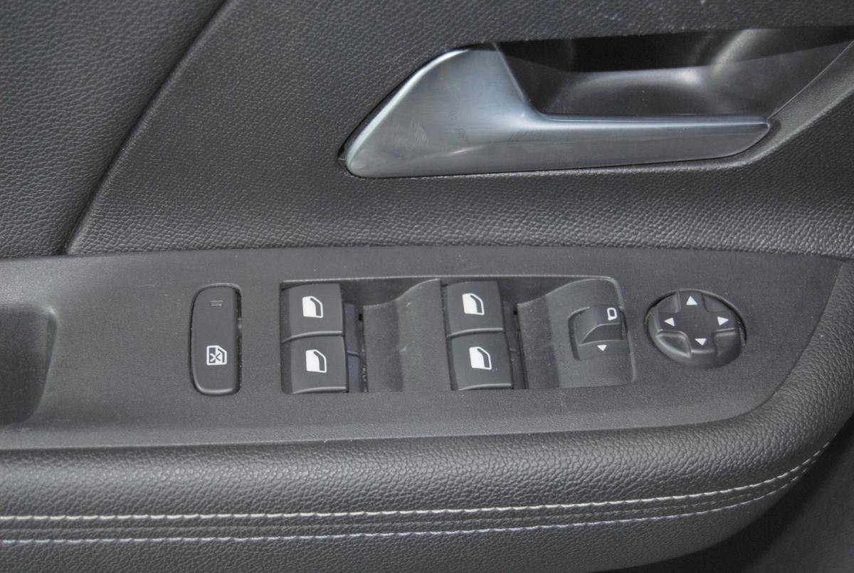 opel-mokka-2025-hibrido-a-gasolina-1199cc