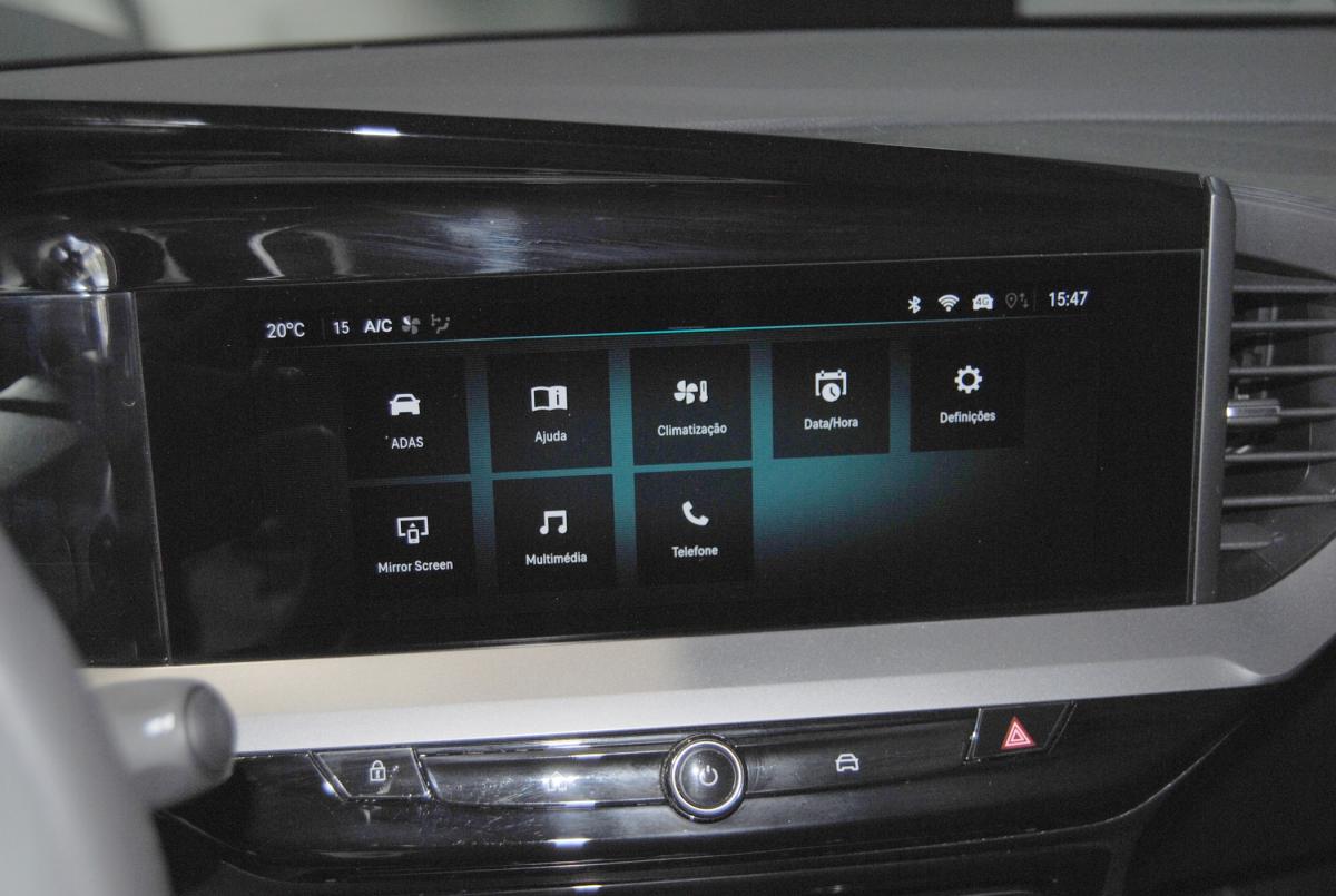 opel-mokka-2025-hibrido-a-gasolina-1199cc