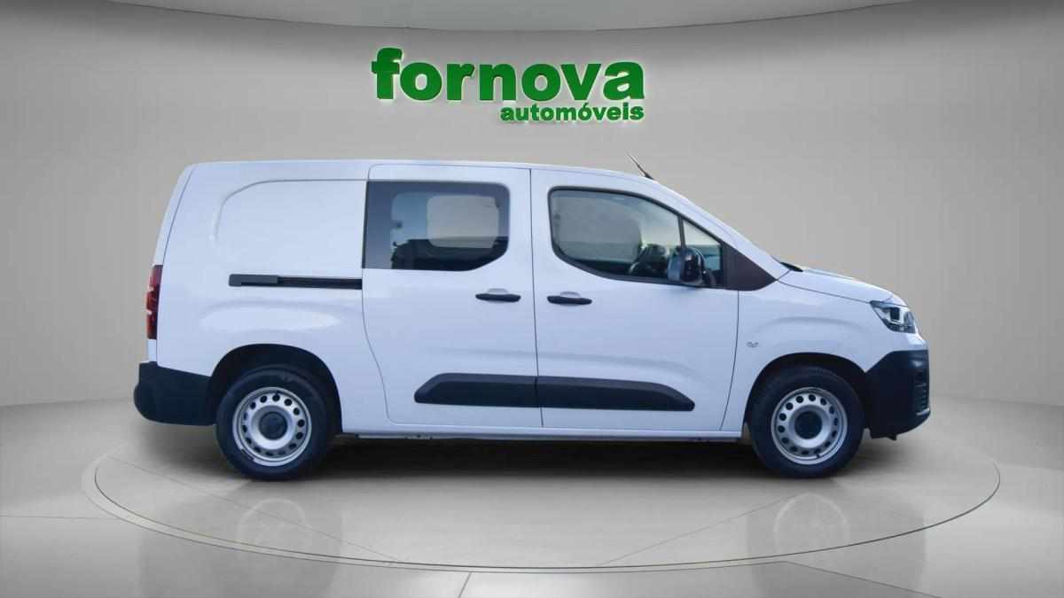fiat-doblo-2023-diesel-1499cc