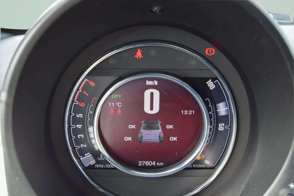 fiat-500c-2023-hibrido-a-gasolina-999cc