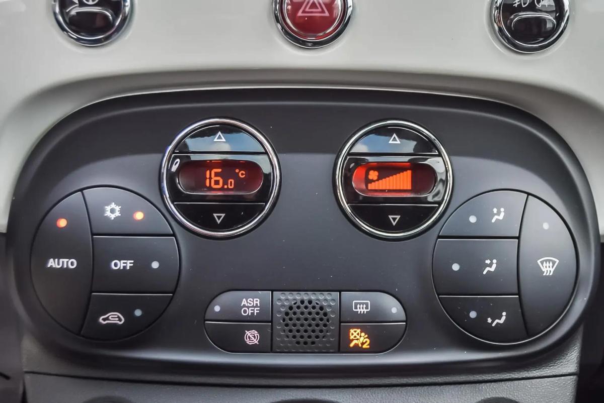 fiat-500c-2023-hibrido-a-gasolina-999cc