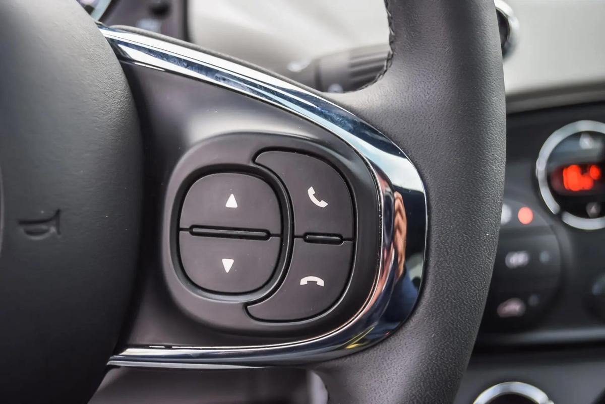 fiat-500c-2023-hibrido-a-gasolina-999cc