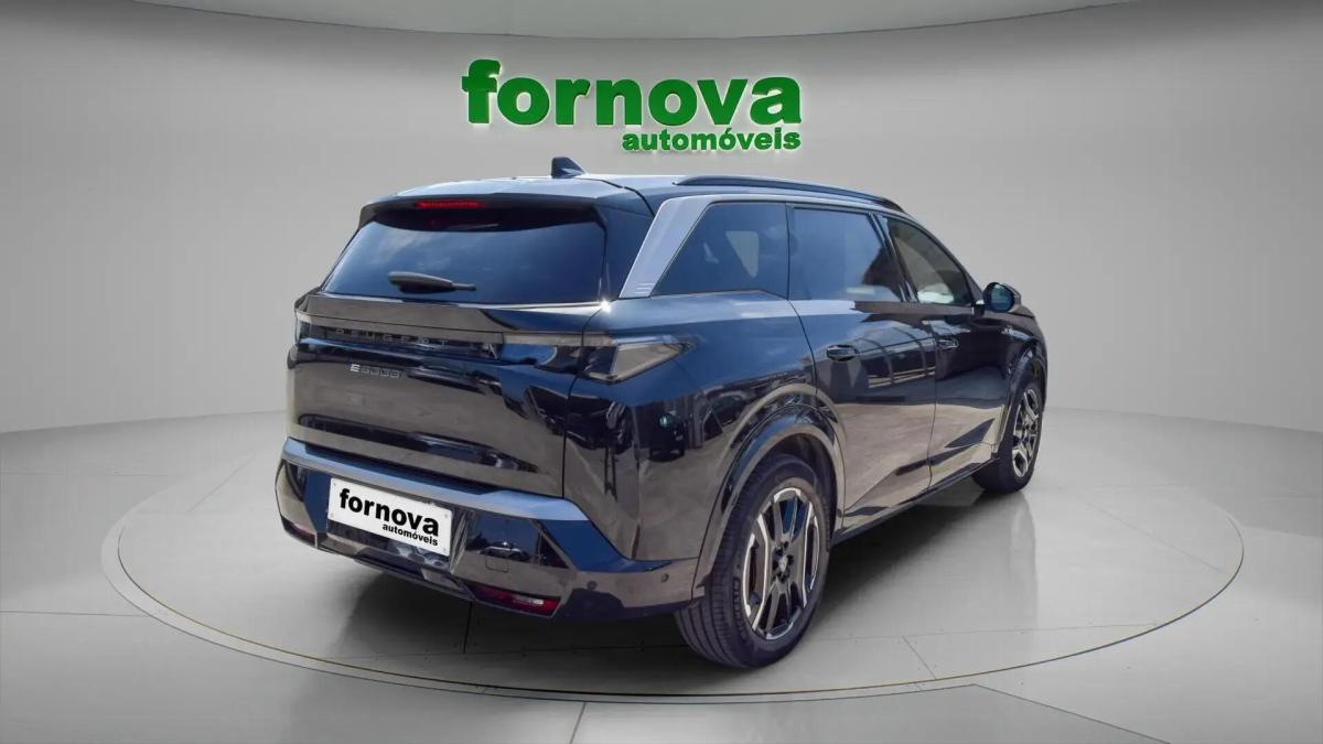 peugeot-5008-2025-eletrico-0cc
