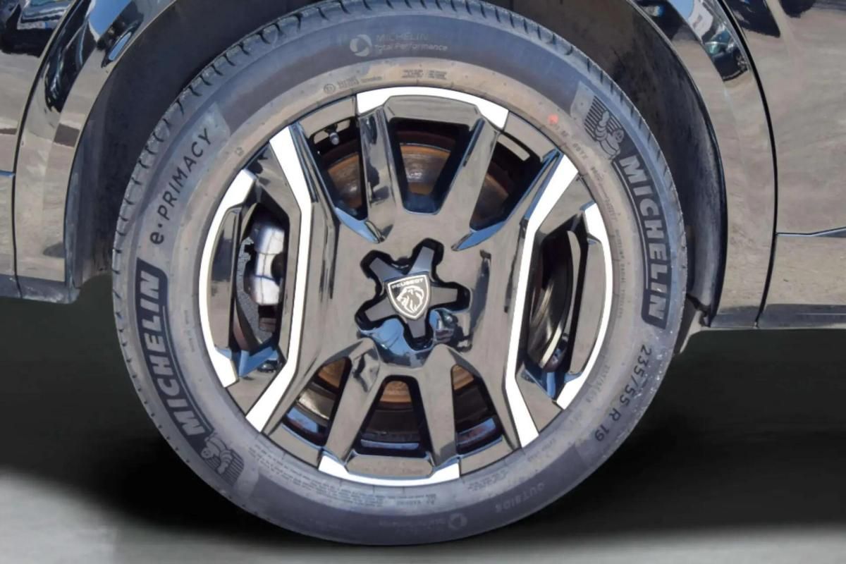 peugeot-5008-2025-eletrico-0cc