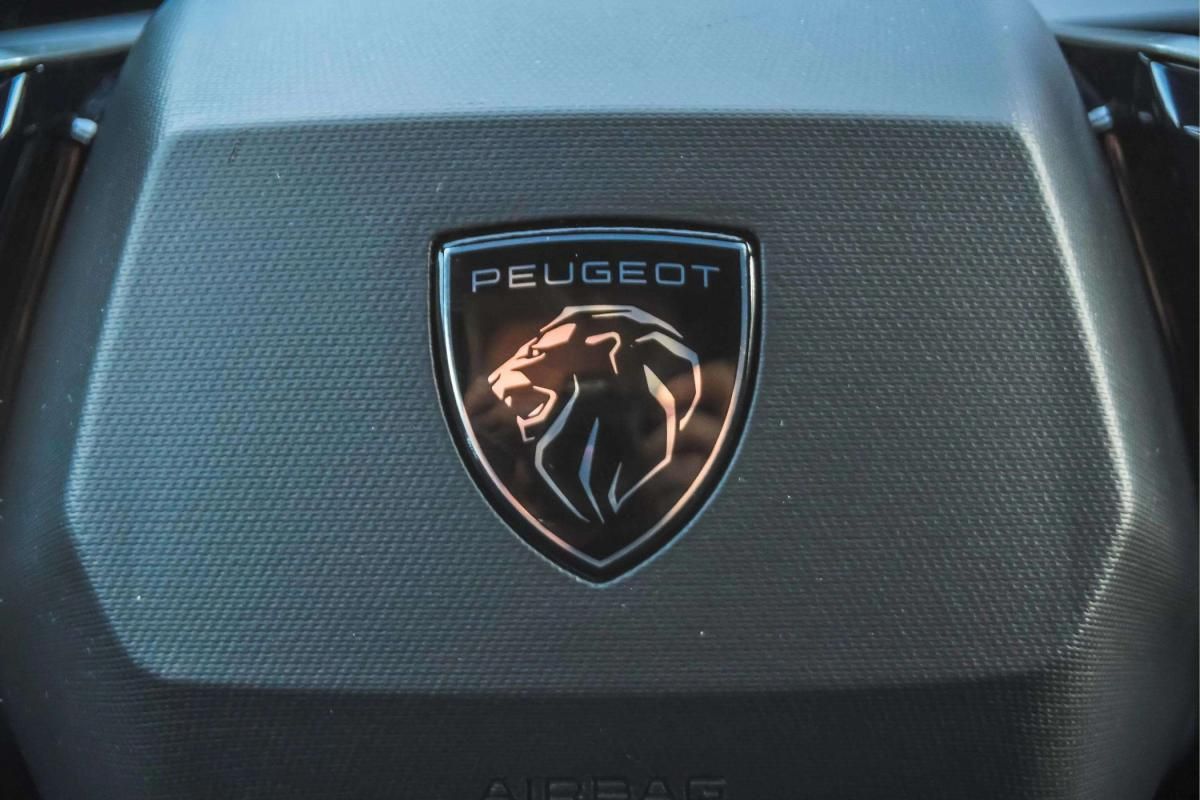 peugeot-3008-2025-hibrido-a-gasolina-1199cc