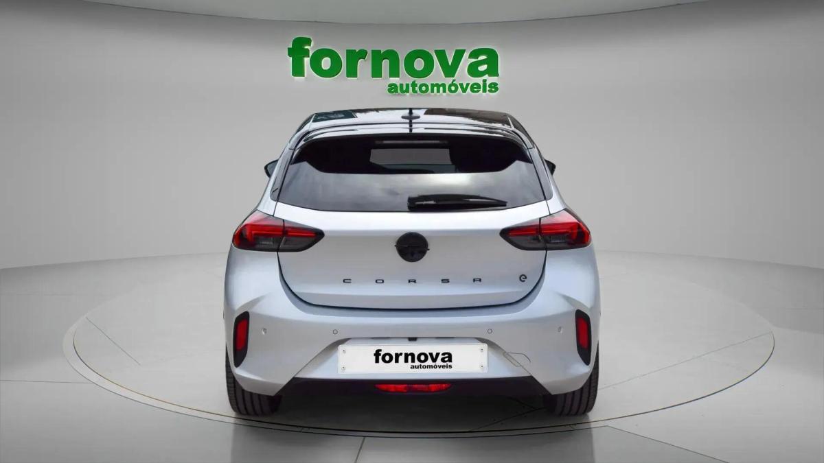 opel-corsa-e-2024-eletrico-0cc
