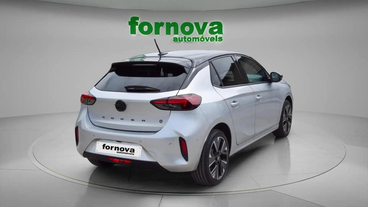 opel-corsa-e-2024-eletrico-0cc