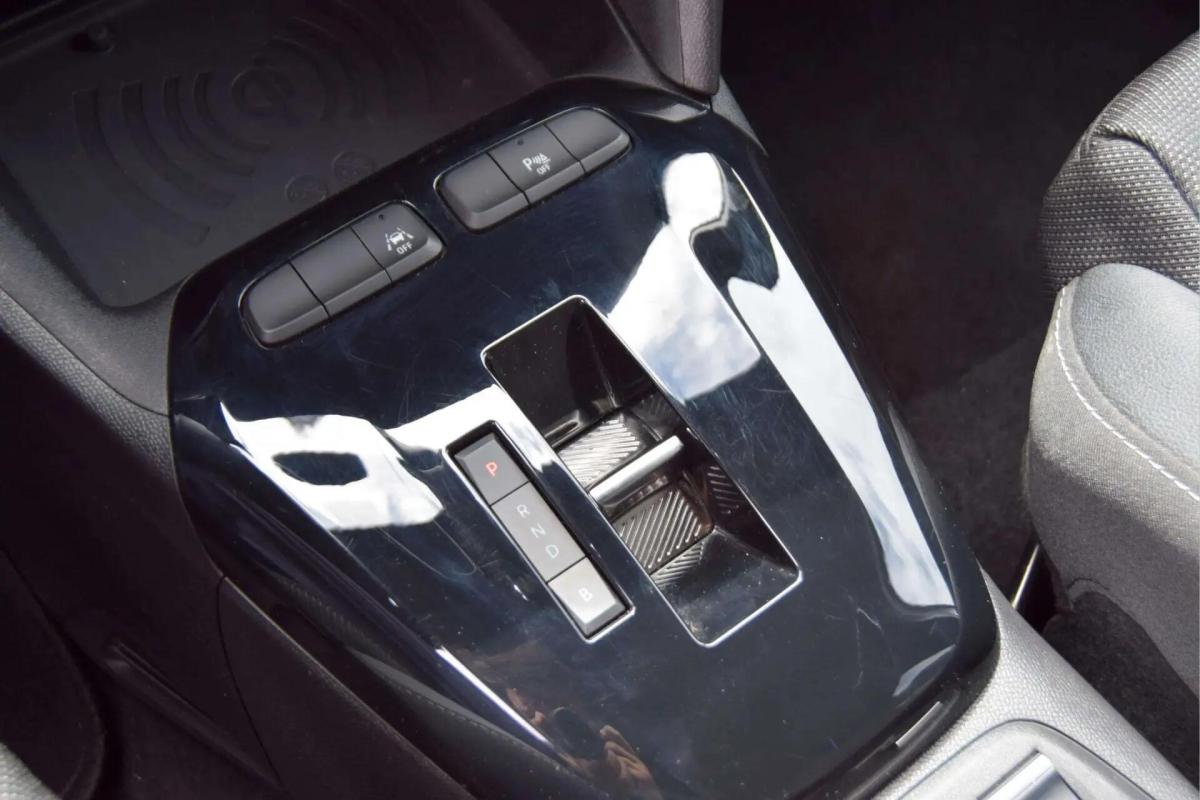 opel-corsa-e-2024-eletrico-0cc