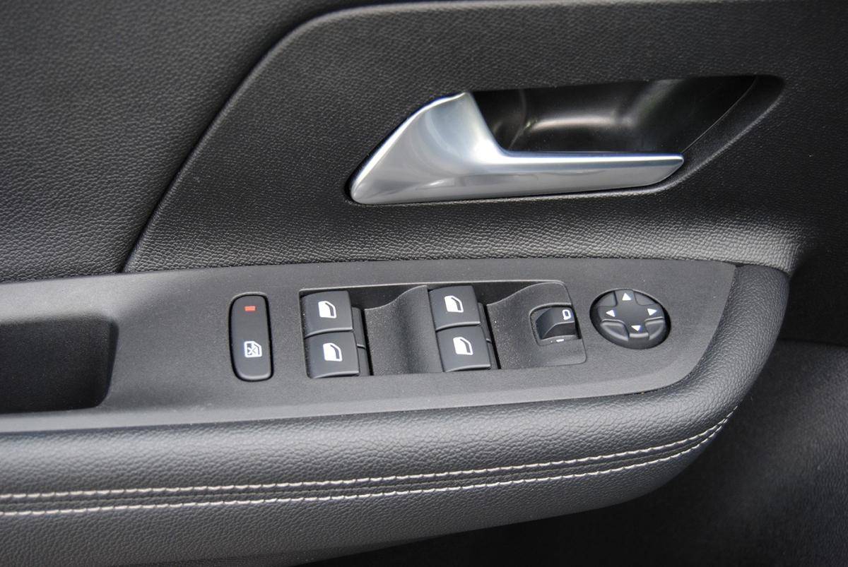 opel-mokka-2024-gasolina-1199cc