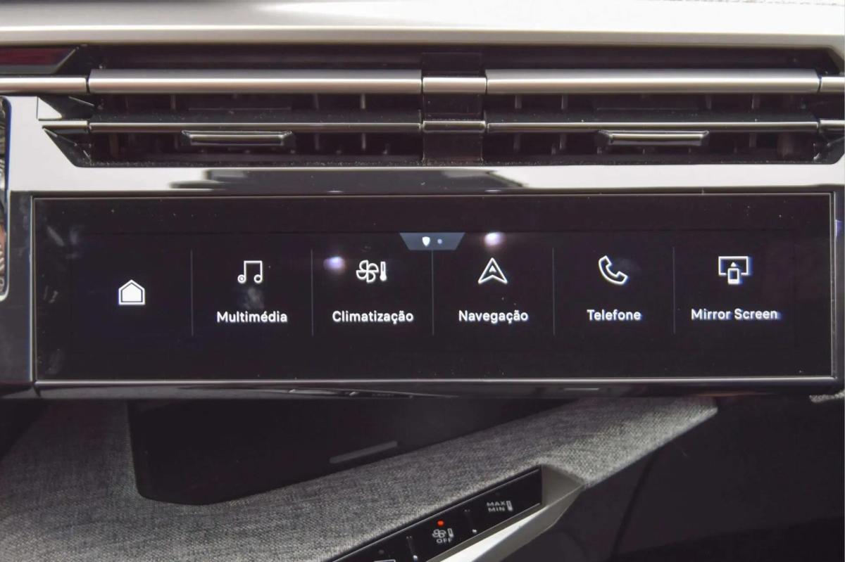 peugeot-e-3008-2025-eletrico-0cc