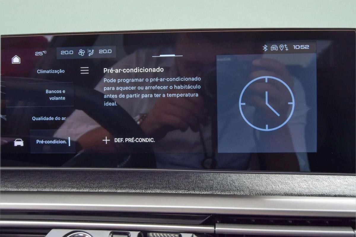 peugeot-e-3008-2025-eletrico-0cc