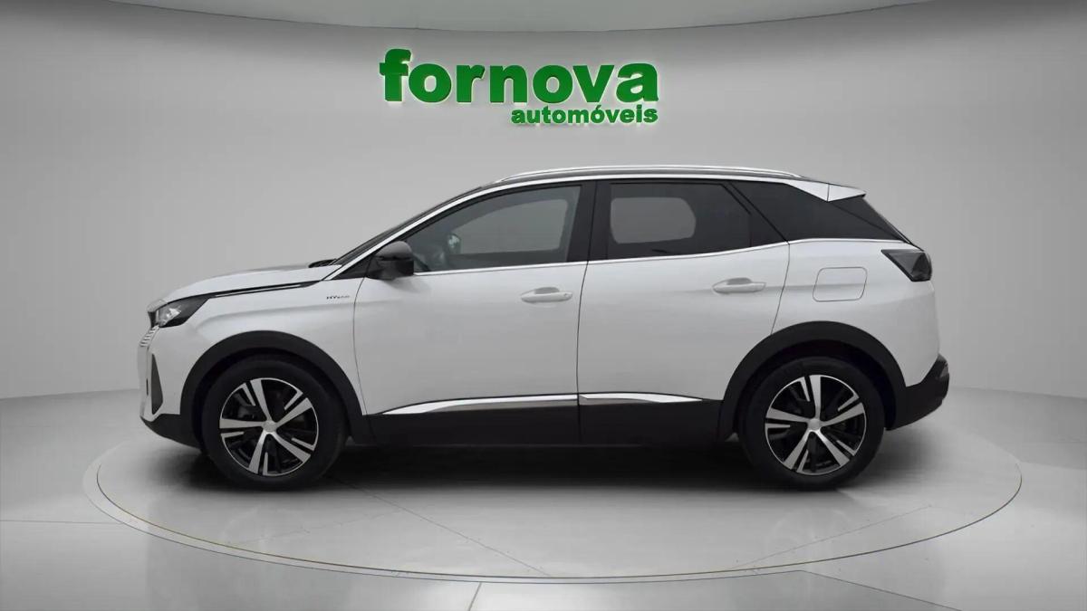peugeot-3008-2023-hibrido-a-gasolina-1598cc