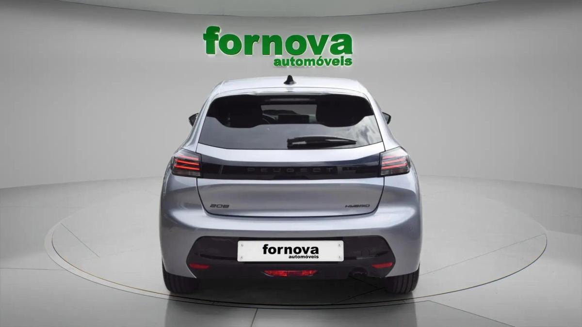 peugeot-208-2025-gasolina-1199cc