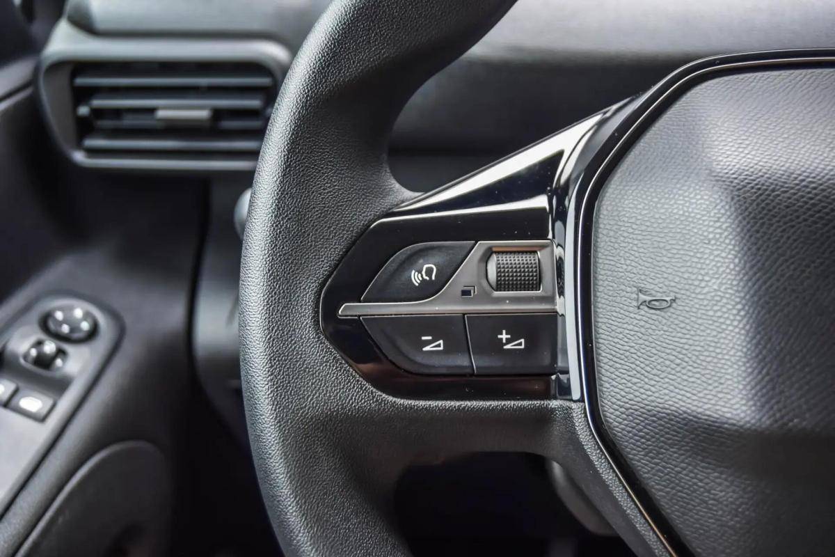 peugeot-partner-2023-diesel-1499cc