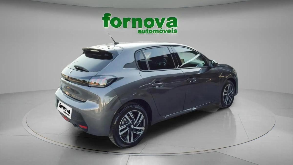 peugeot-208-2023-gasolina-1199cc