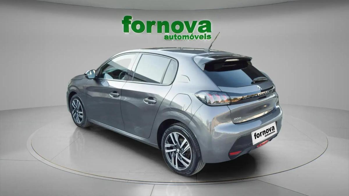 peugeot-208-2023-gasolina-1199cc
