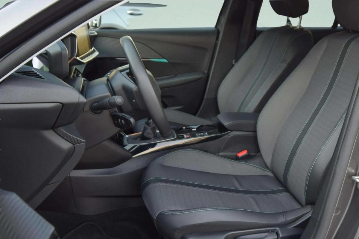 peugeot-208-2023-gasolina-1199cc
